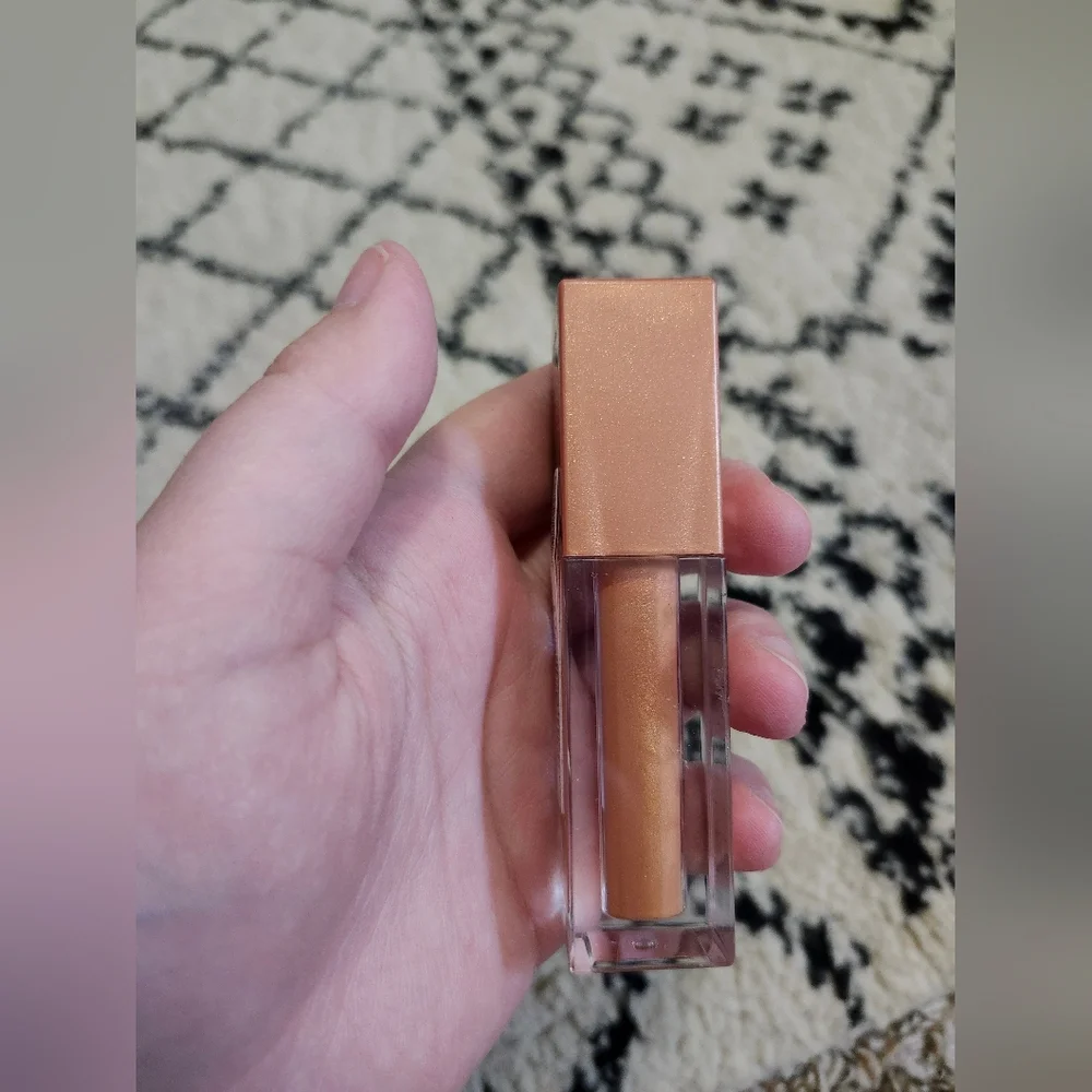 Maybelline Sun Kissed Shimmer Blush Shade 10 Sun Tempt
